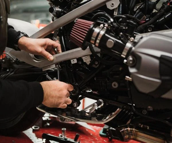 busi racing untuk motor harian