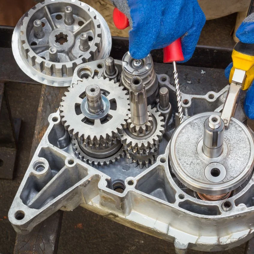 Jangan Biarkan Motor Turun Mesin, Kenali Gejala dan Penyebabnya!